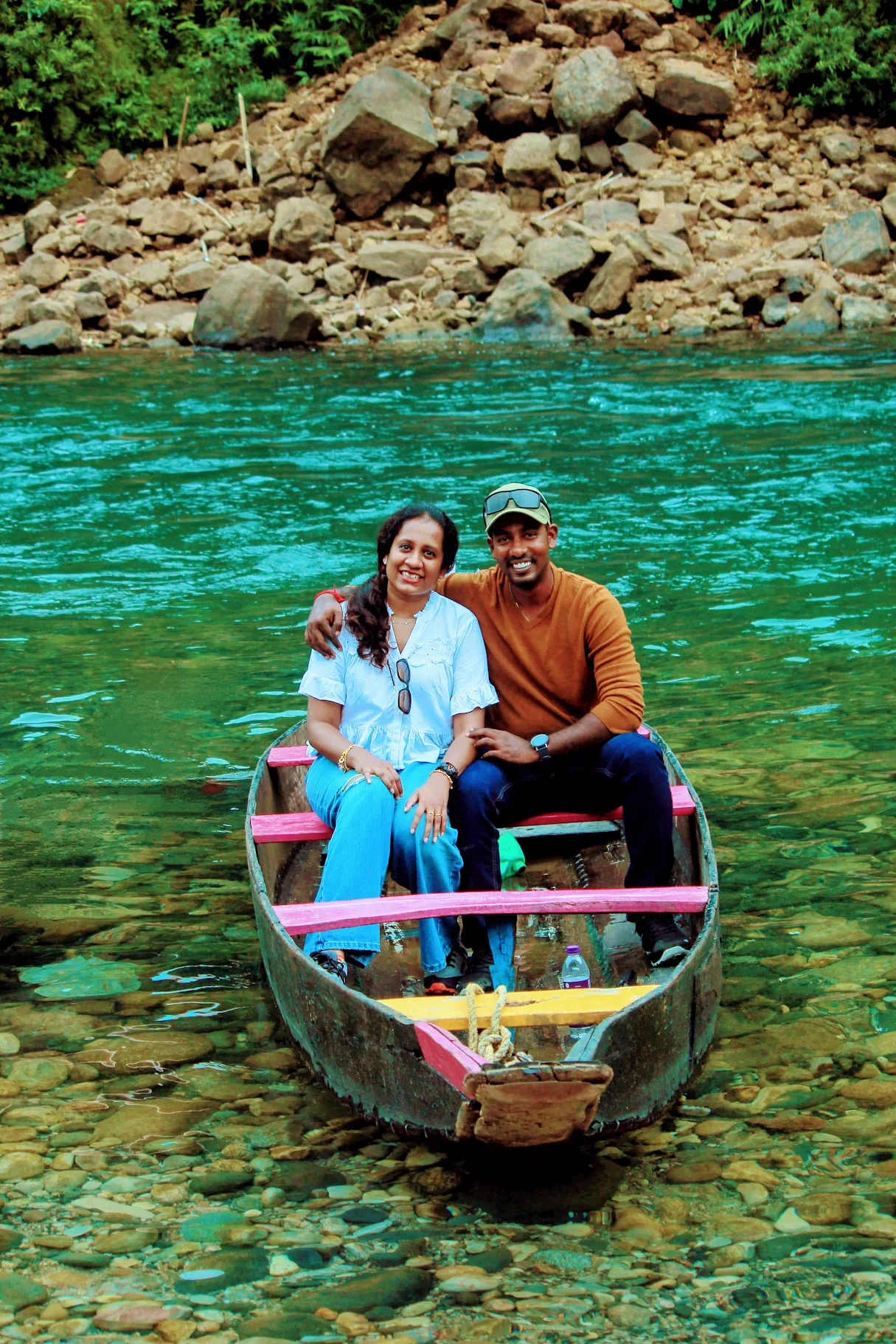 Nivedha S enjoying their holiday with Jiris Holidays