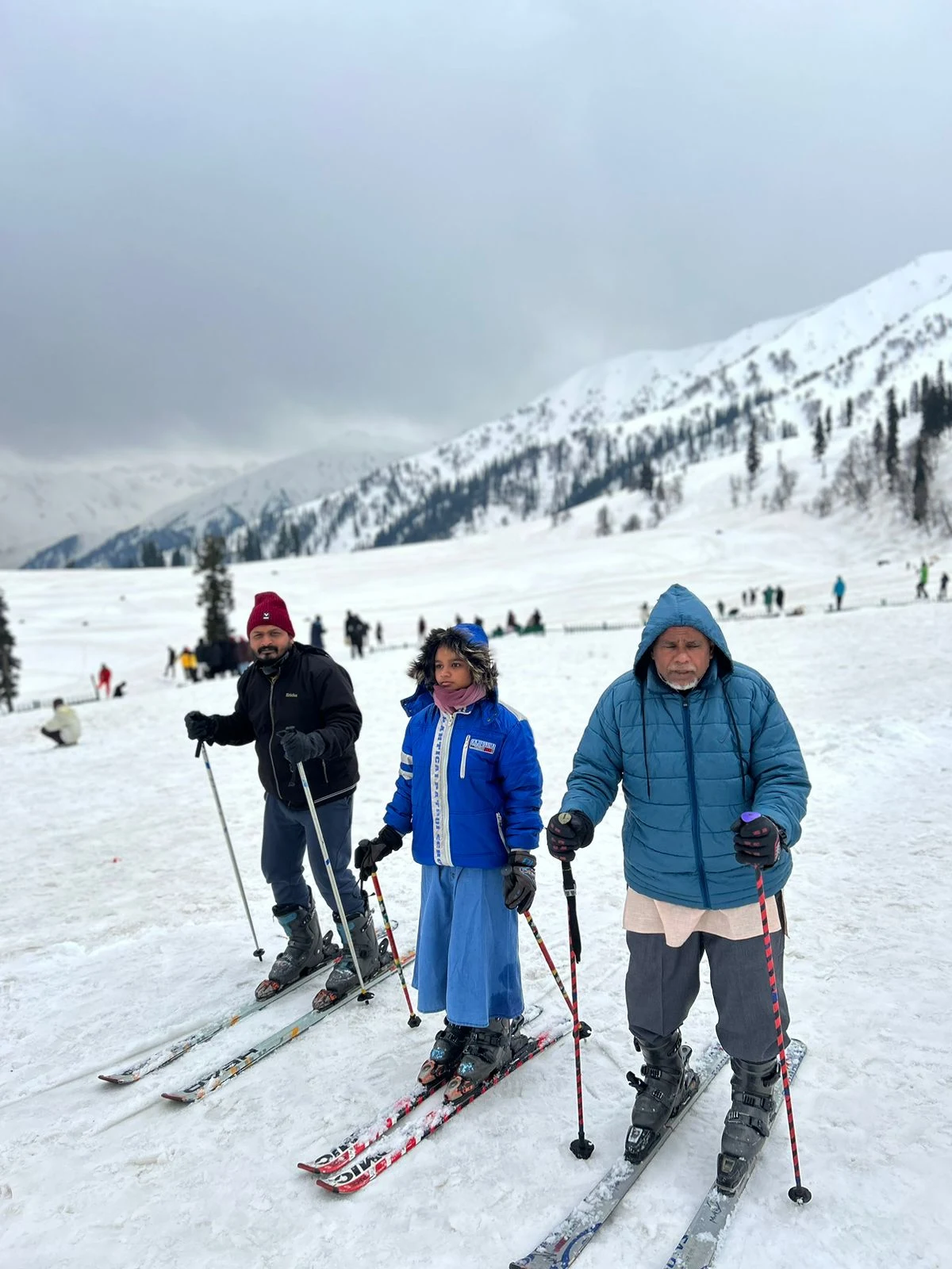 Sajidh saafaa enjoying their holiday with Jiris Holidays