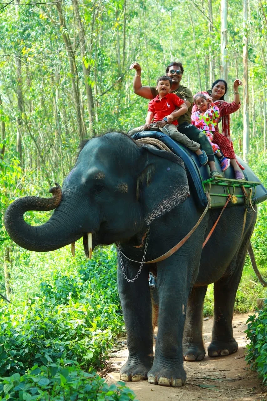 Shravan Kumar enjoying their holiday with Jiris Holidays