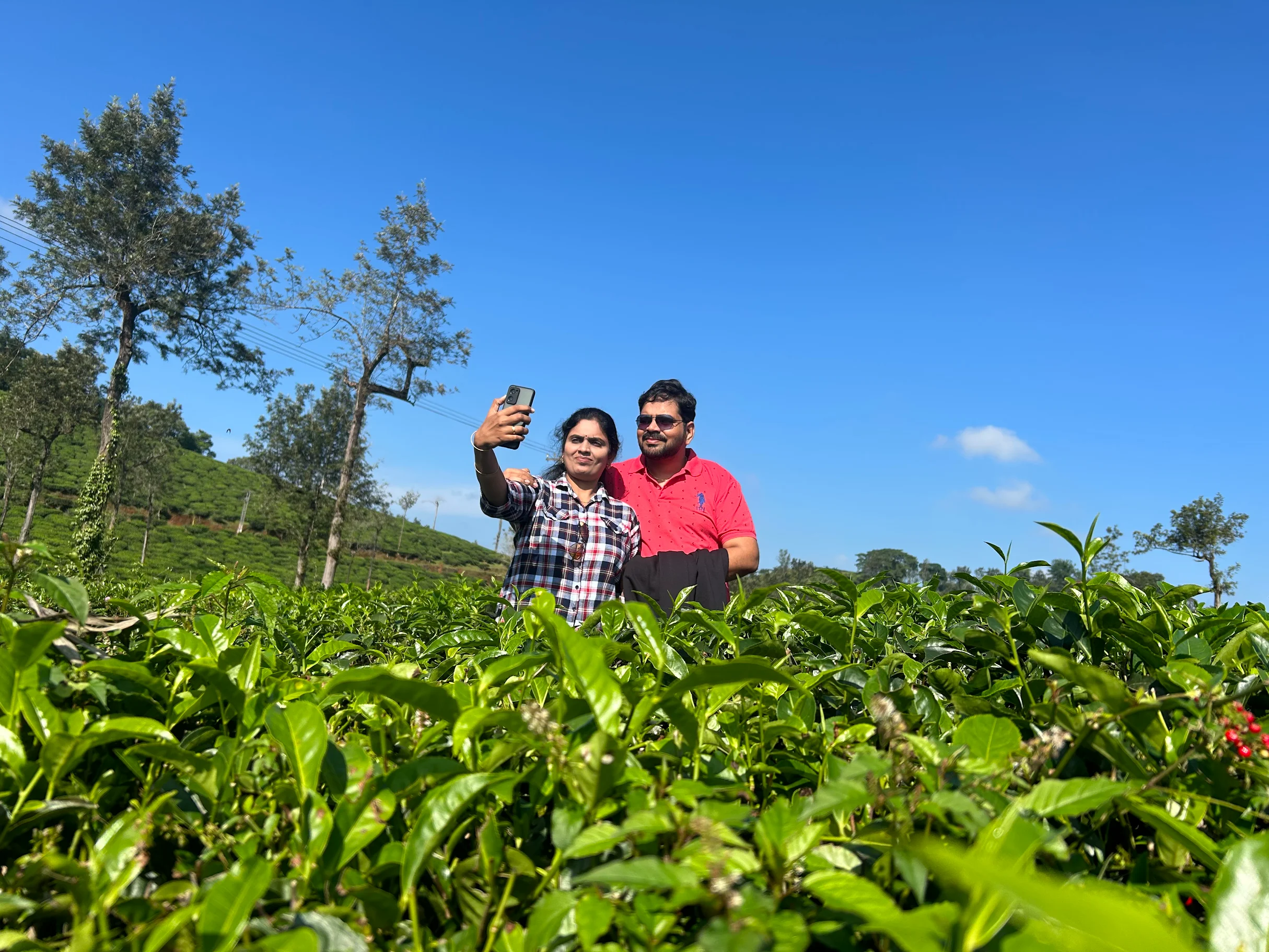 srikandan Mani enjoying their holiday with Jiris Holidays